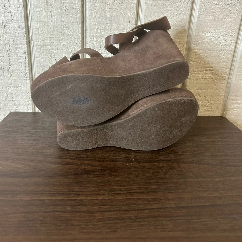 Kork Ease Ava Wedge Heel, size 8.